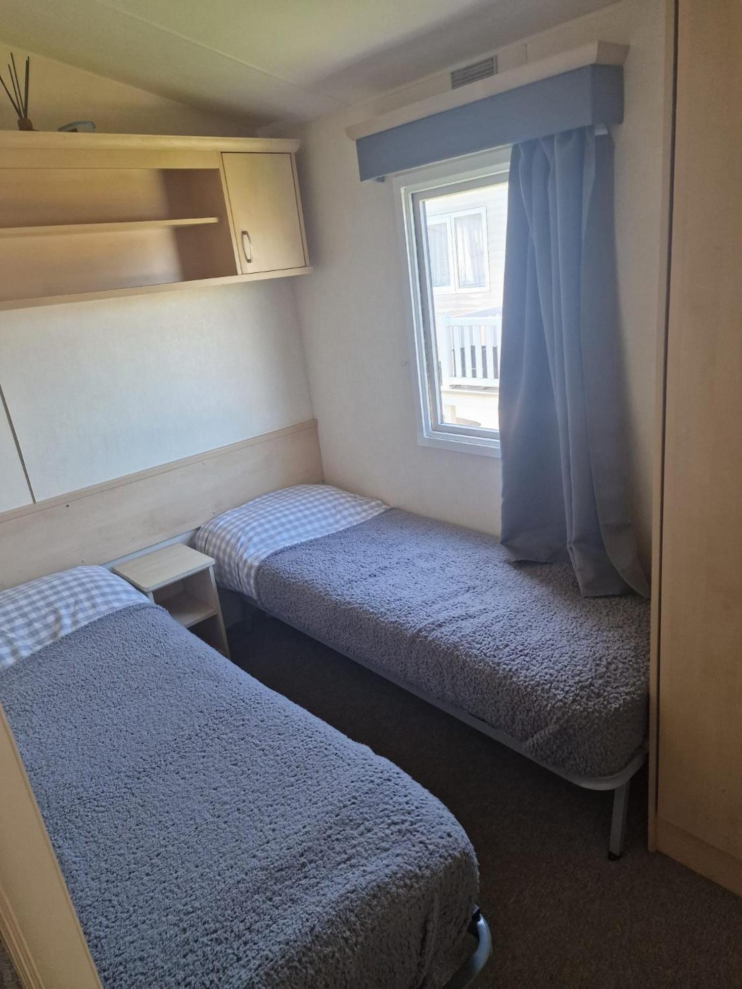 6 Berth Seawick Caravan Park, St Osyth 콜체스터 외부 사진